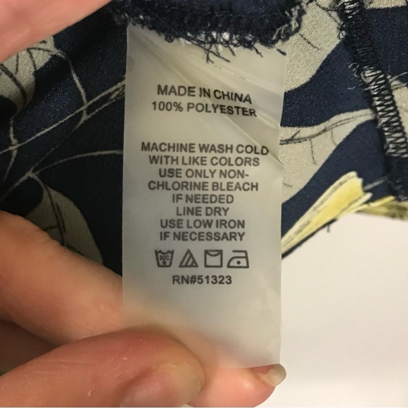 Vince Camuto Floral Botanical Sleeveless Peplum Top Size Large - Picture 5 of 5